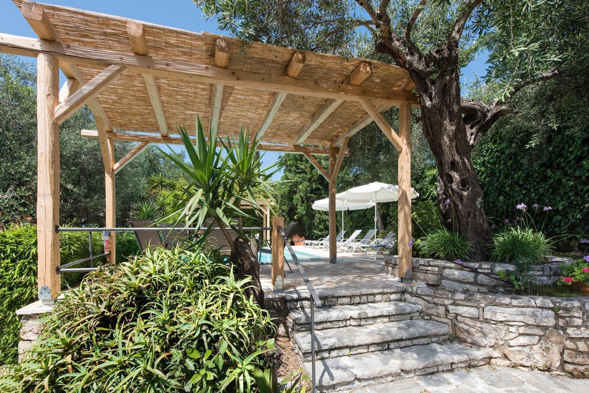 Villa Apleton Kassiopi Exterior photo