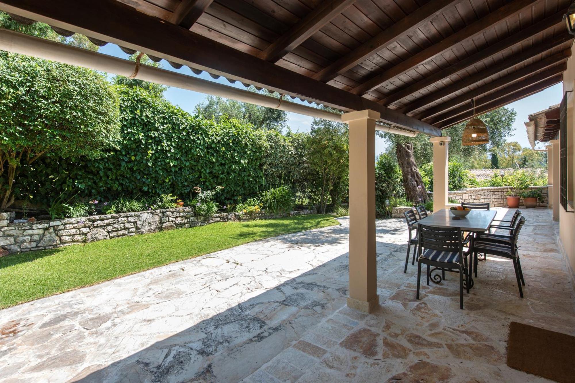 Villa Apleton Kassiopi Exterior photo